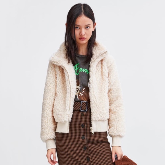 BRAND NEW Zara Fleece Bomber Cream Size Small - Picture 2 of 6